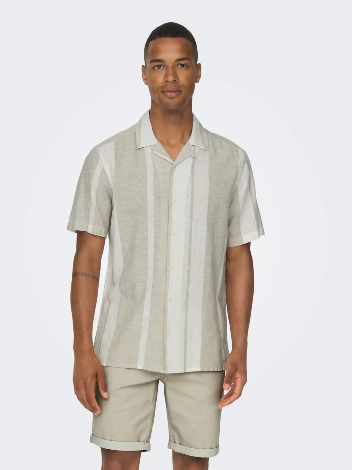 Caiden Life stripete resort lin skjorte beige